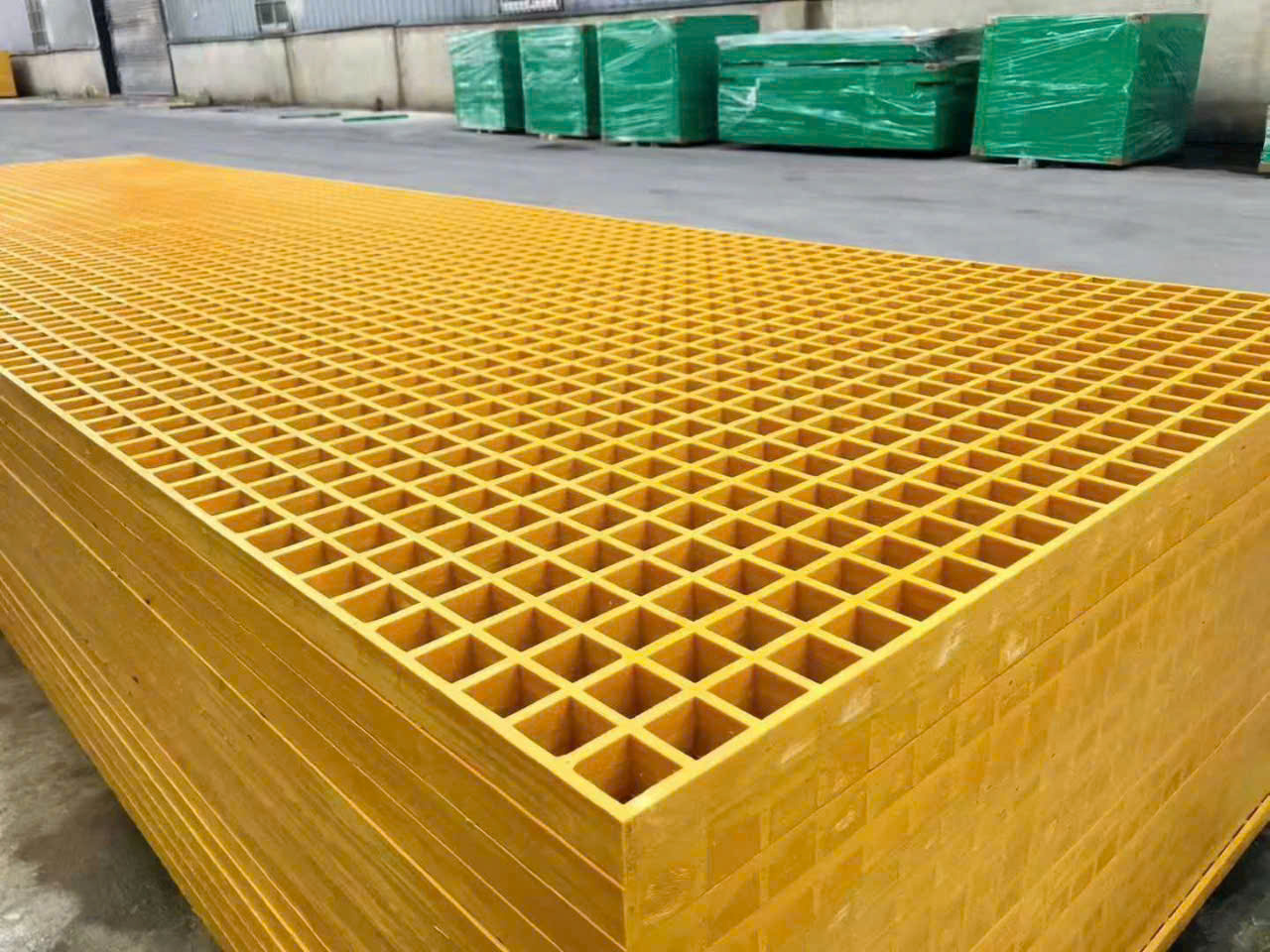 Tấm sàn FRP Mesh 38x38x30mm (Mã: FRP-383830) - Composite Con Gà Vàng