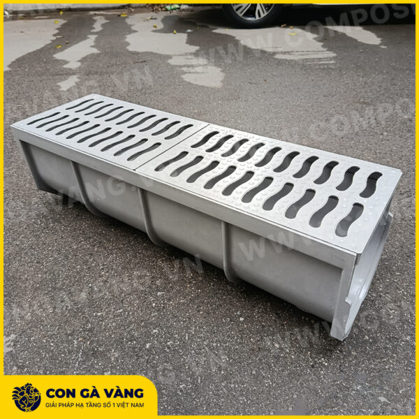 Alternative view of Mương thoát nước Composite U300 (Mã: SMCU300)