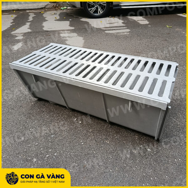 Alternative view of Máng thoát nước Composite U500 (Mã: SMCU500)