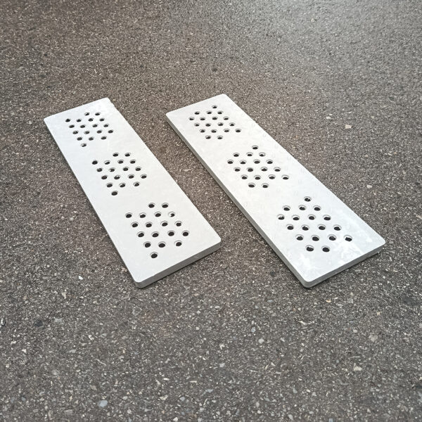 Song chắn rác Composite 500x150 (Mã: SCR-SU150)