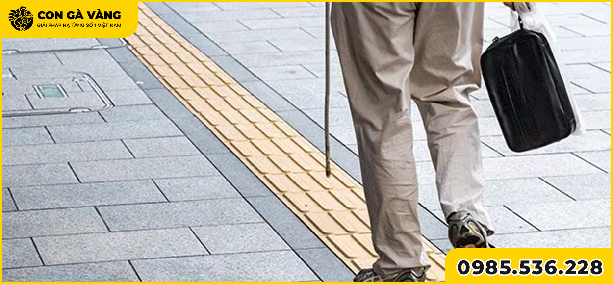 Nếu gạch cảnh báo mang tính “dừng lại”, thì gạch chỉ dẫn lại mang tính “tiếp tục”.