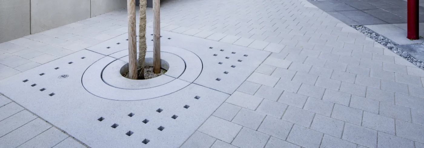 Top 07 đơn vị phân phối ghi bảo vệ gốc cây Composite tại Hà Nội