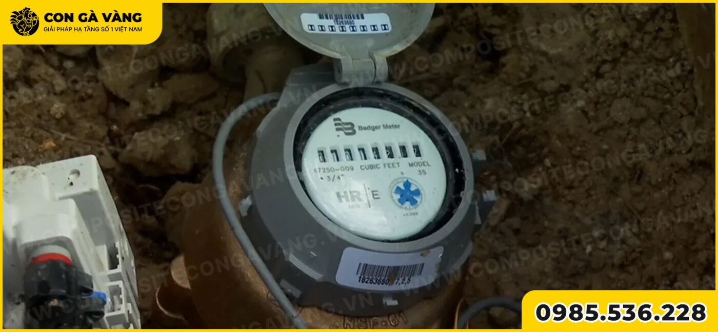 hộp composite đựng đồng hồ nước