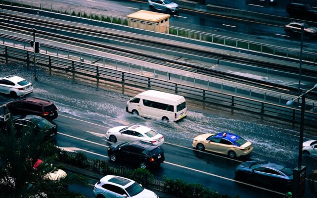 Vai trò của vật liệu composite trong các giải pháp thoát nước chống ngập úng đô thị - Composite Con Gà Vàng